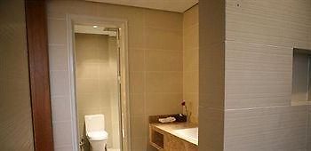 Zhengzhou Grenada Hotel Bagian luar foto