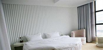 Zhengzhou Grenada Hotel Bagian luar foto